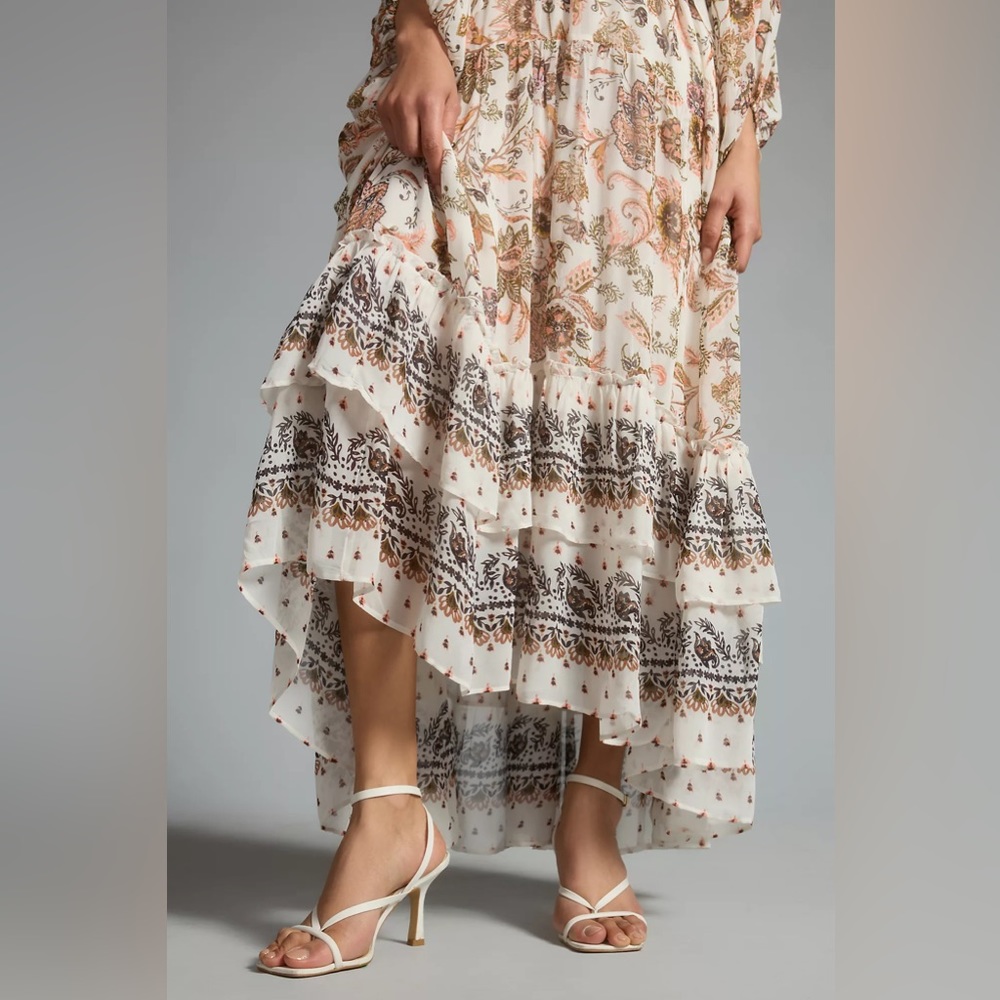 V-Neck Long-Sleeve Floral Paisley Maxi Dress - Picture 11 of 15
